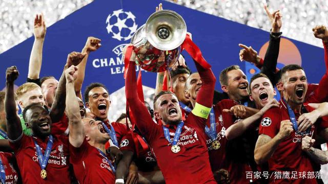 足球欧洲媒体评最佳11人阵容，无人争议（欧洲媒体评出足球最佳11人阵容，一致认可）