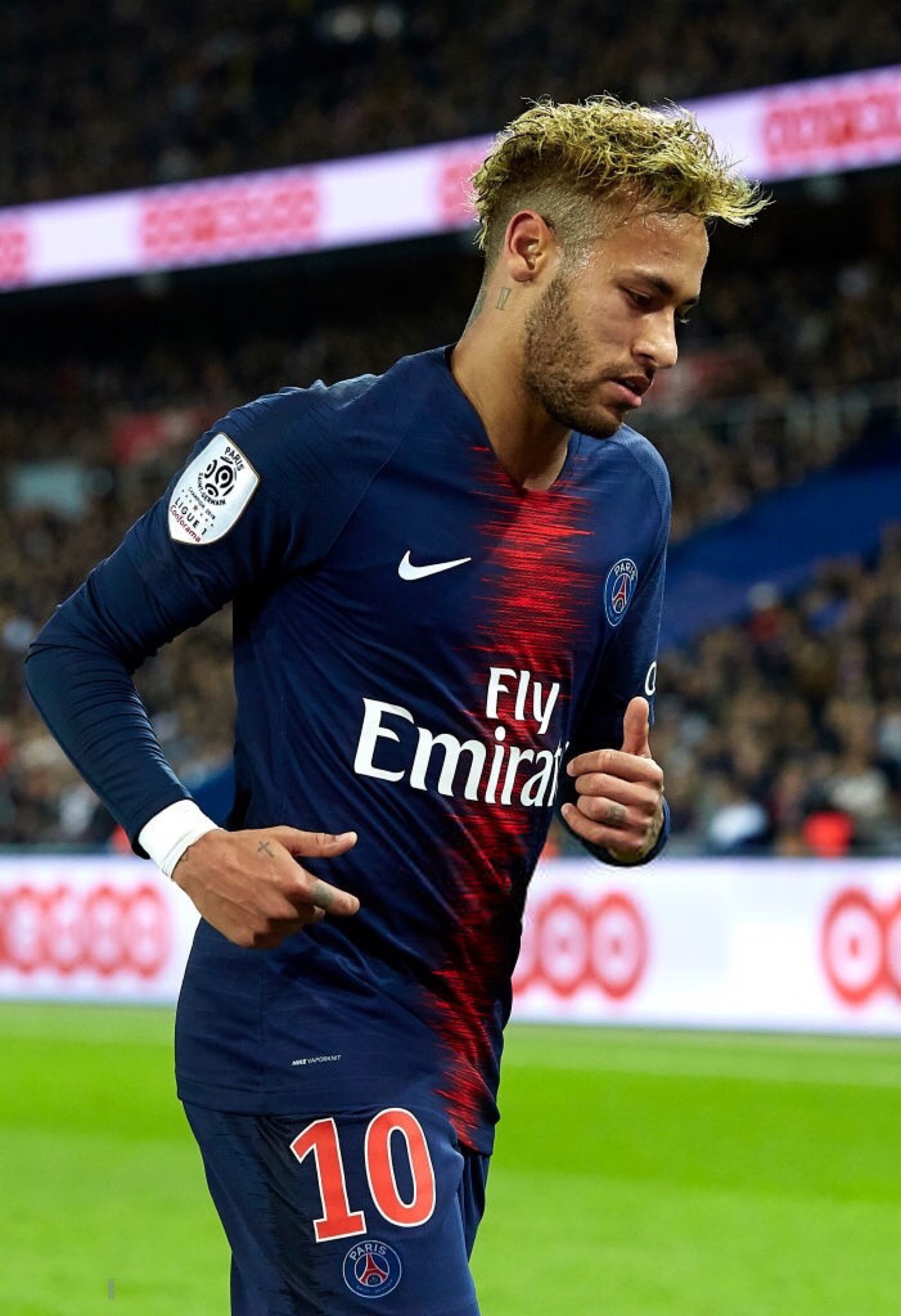 “苏超”MVP范厚泰：后劲太大了，每天脑海里还是夺冠的场景（范厚泰当选“苏超”MVP：余韵未散，每天脑海仍回放夺冠瞬间）