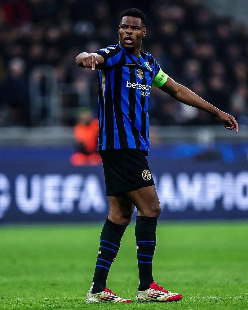 迈阿密国际主场优势分析：决赛单场定胜负，主场草皮契合战术发挥