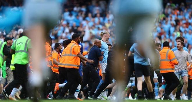 外媒：拉什福德正积极争取今夏永久转会巴萨，巴黎有意介入（外媒称拉什福德力争今夏永久加盟巴萨，巴黎圣日耳曼有意搅局）