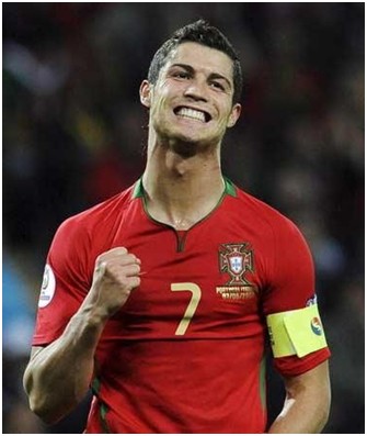 奥古斯托：大家认为这种比赛应该赢5-0，但欧冠没有容易的比赛