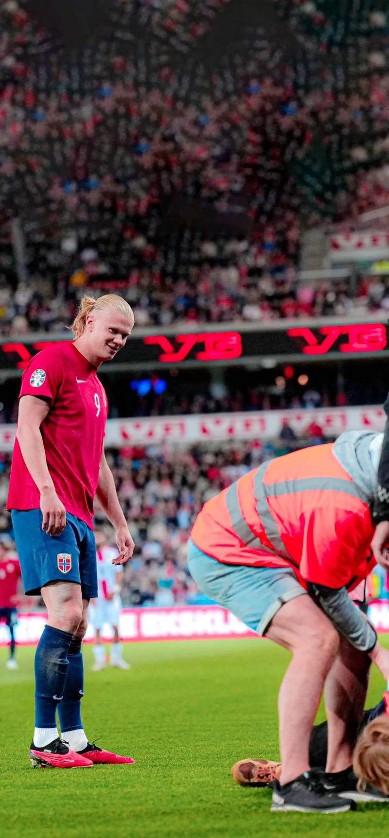 北京老男孩足球队，一张张熟悉的面孔，北京国安老球迷对他们一定不陌生吧？（北京老男孩足球队：这些熟悉的面孔，国安老球迷怎会不认得？）