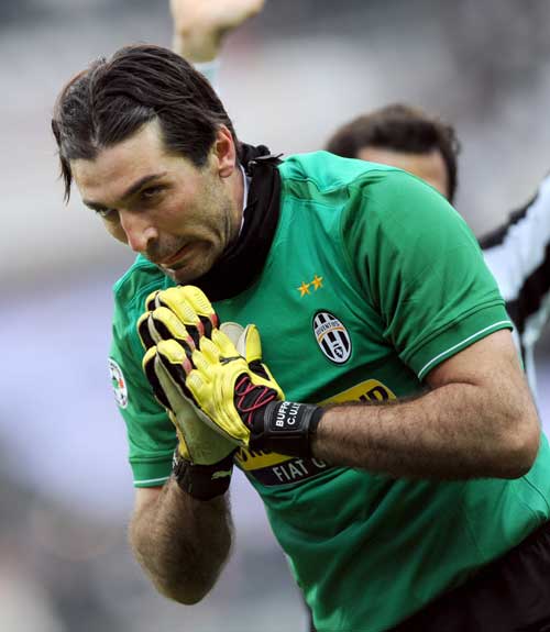 3-0！中国男排同组对手闯入世锦赛8强！淘汰A组榜首，非洲球队团灭