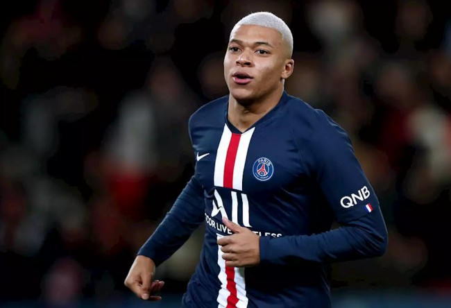 加比亚：赛季最后阶段也会做到最好，这件球衣就是这么要求的（加比亚：赛季冲刺仍将全力以赴，这件球衣意味着必须做到最好）