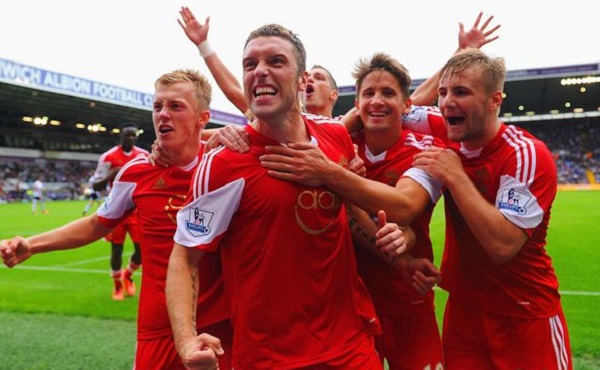 莫兰特和克莱赛后互喷险些爆发冲突，被队友和教练组及时拉开