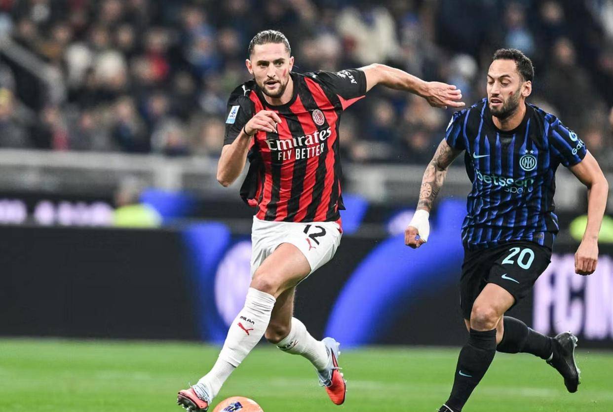 曼纳：冬窗是一个机会，中场是我们的引援关注重点