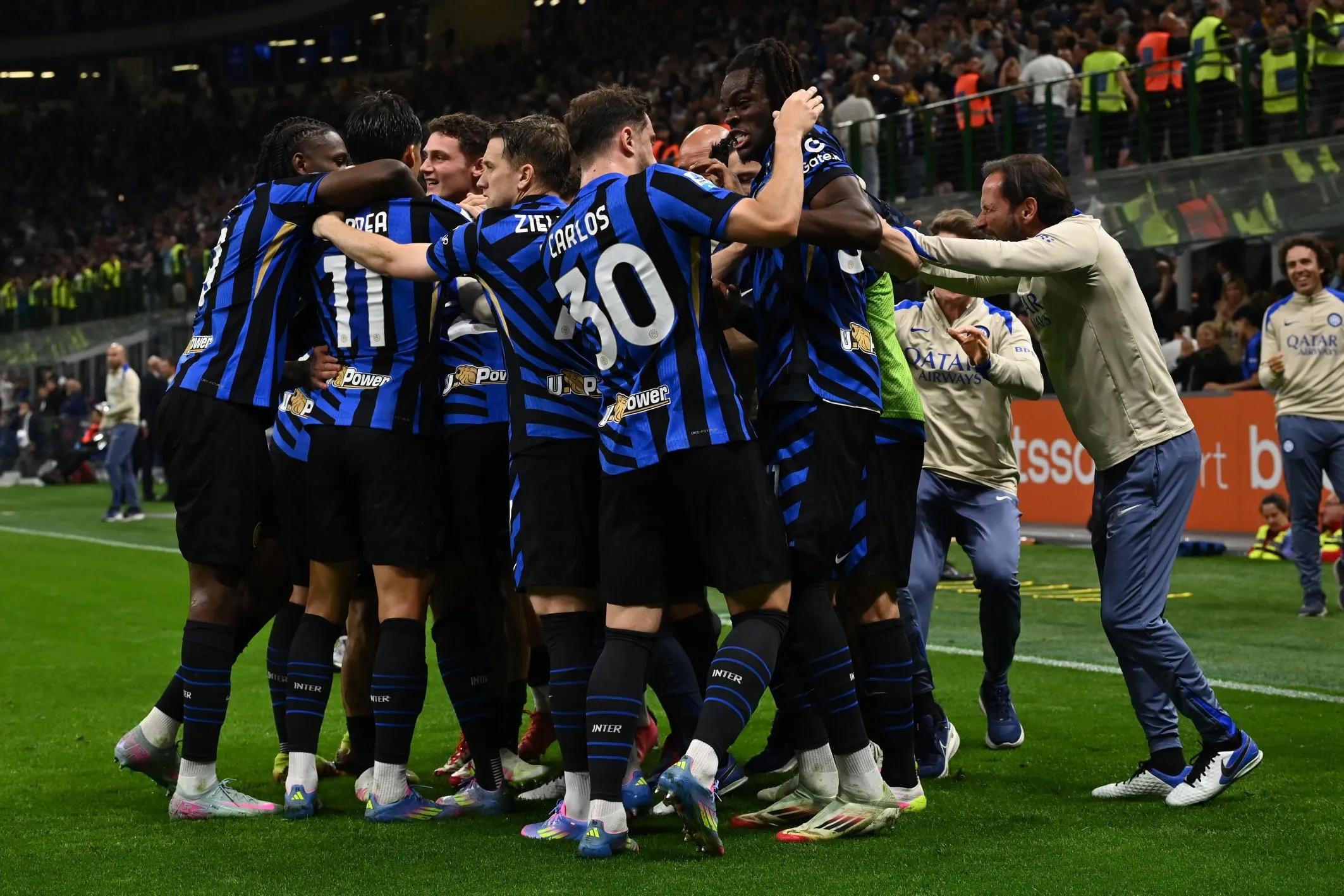 TA跟队：谢什科的谈判周三开始有进展，曼联还处于试探性阶段